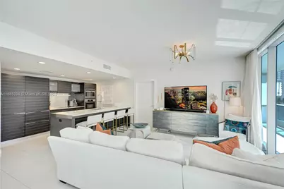 200 Biscayne Boulevard Way #505, Miami, FL 33131 - Photo 33