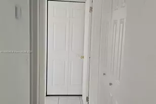 1885 NE 121st St, North Miami, FL 33181 - Photo 7