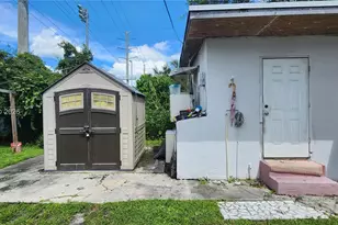 405 NW 64th St, Miami, FL 33150 - Photo 13