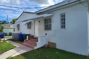 405 NW 64th St, Miami, FL 33150 - Photo 9