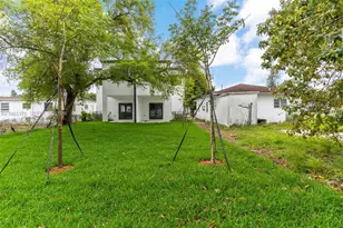 2967 NW 59th St, Miami, FL 33142 - Photo 21