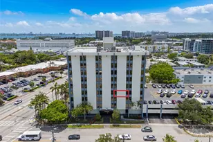 12550 Biscayne Blvd, North Miami, FL 33181 - Photo 1