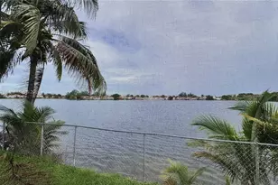 2531 W 60th Pl, Hialeah, FL 33016 - Photo 3