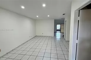 2531 W 60th Pl, Hialeah, FL 33016 - Photo 27