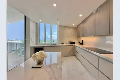 15901 Collins Ave #2406, Sunny Isles Beach, FL 33160 - Photo 7