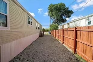 945 Plantation Rd, Key Largo, FL 33037 - Photo 41