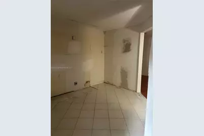 6555 W Broward Blvd #104, Plantation, FL 33317 - Photo 5