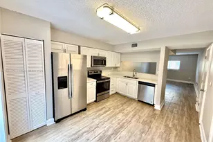 8250 SW 149th Ct, Miami, FL 33193 - Photo 5