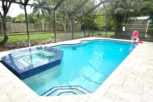 1771 NW 17th St, Homestead, FL 33030 - Photo 9