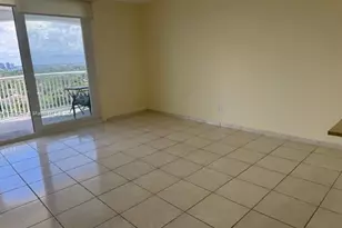 5401 Collins Ave, Miami Beach, FL 33140 - Photo 19