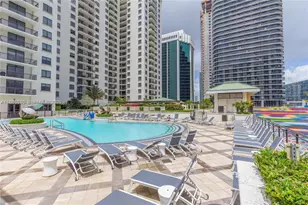 999 SW 1st Ave, Miami, FL 33130 - Photo 35