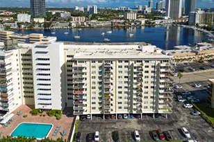 401 Golden Isles Dr, Hallandale Beach, FL 33009 - Photo 19
