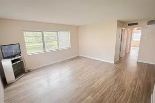 20311 NE 2nd Ave, Miami, FL 33179 - Photo 13