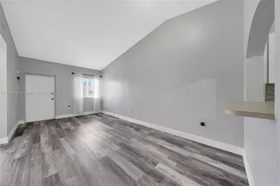 1261 SE 27th St #203, Homestead, FL 33035 - Photo 7