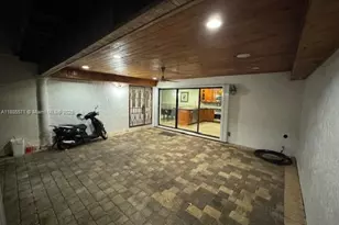 10115 NW 4th Ln, Miami, FL 33176 - Photo 27