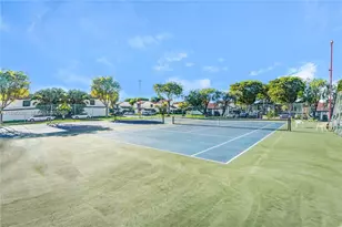 10115 NW 4th Ln, Miami, FL 33172 - Photo 19