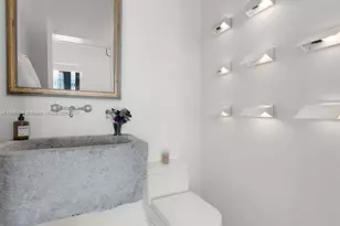 545 Casuarina Concourse, Coral Gables, FL 33143 - Photo 7