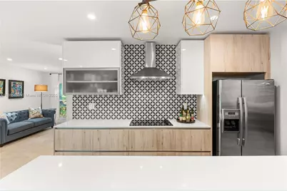 6809 Mentone St, Coral Gables, FL 33146 - Photo 15