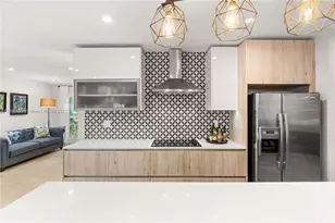 6809 Mentone St, Coral Gables, FL 33146 - Photo 15