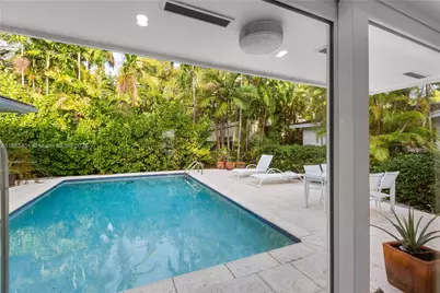 6809 Mentone St, Coral Gables, FL 33146 - Photo 11