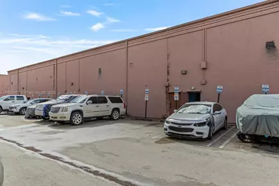 16637 SW 117th Ave, Miami, FL 33177 - Photo 9