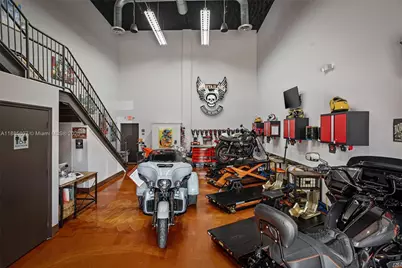 16637 SW 117th Ave, Miami, FL 33177 - Photo 1