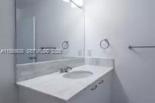 234 NE 3rd St, Miami, FL 33132 - Photo 5