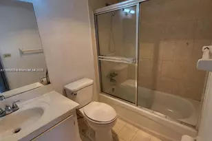 801 NW 47th Ave, Miami, FL 33126 - Photo 11
