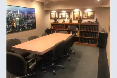 6701 Sunset Dr #104, South Miami, FL 33143 - Photo 5