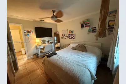 250 NW 151st Ave, Pembroke Pines, FL 33028 - Photo 43