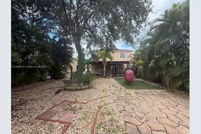 250 NW 151st Ave, Pembroke Pines, FL 33028 - Photo 83