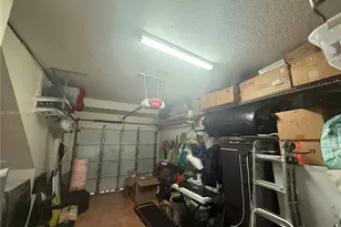 250 NW 151st Ave, Pembroke Pines, FL 33028 - Photo 91