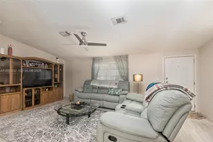 1800 SW 85th Ave, Davie, FL 33324 - Photo 7