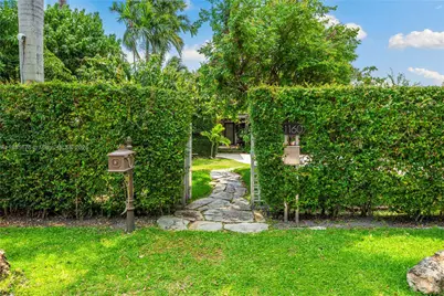 1160 NE 91st St, Miami, FL 33138 - Photo 5