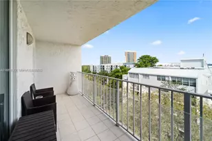 650 NE 64th St, Miami, FL 33138 - Photo 15