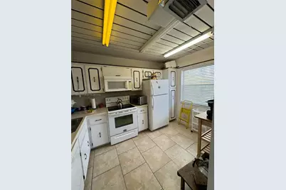 3551 Inverrary Dr #208, Lauderhill, FL 33319 - Photo 5