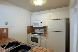 5505 NW 7th St, Miami, FL 33126 - Photo 9