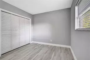 13980 NE 2nd Ct, Miami, FL 33161 - Photo 7