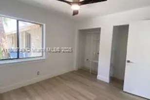 241 Wimbledon Lake Dr, Plantation, FL 33324 - Photo 13