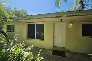10681 SW 47th St, Davie, FL 33328 - Photo 1