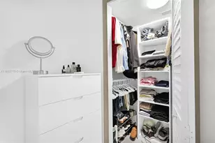 1750 N Bayshore Dr, Miami, FL 33132 - Photo 13