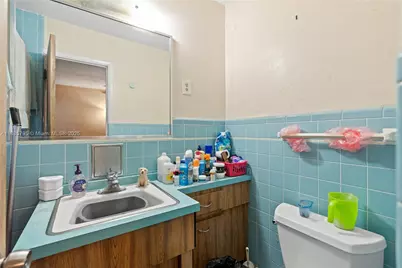 1170 NW 87th St, Miami, FL 33150 - Photo 31
