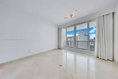 100 Lincoln Rd #PH12, Miami Beach, FL 33139 - Photo 11