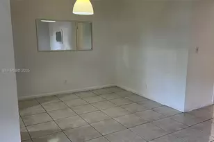 8704 NW 35th St, Coral Springs, FL 33065 - Photo 3