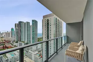 159 NE 6th St, Miami, FL 33132 - Photo 37