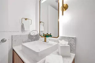 159 NE 6th St, Miami, FL 33132 - Photo 29
