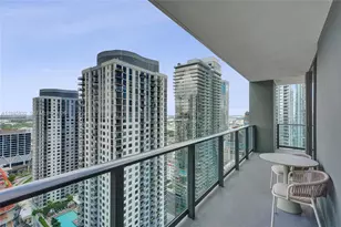 159 NE 6th St, Miami, FL 33132 - Photo 37