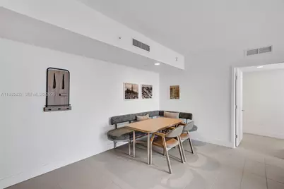 159 NE 6th St #3302, Miami, FL 33132 - Photo 13