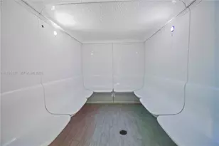 1800 N Bayshore Dr, Miami, FL 33132 - Photo 47