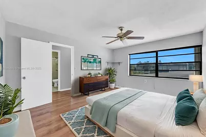 10927 SW 71st Ln, Miami, FL 33173 - Photo 21